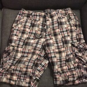 Zoo York size 32 cargo shorts